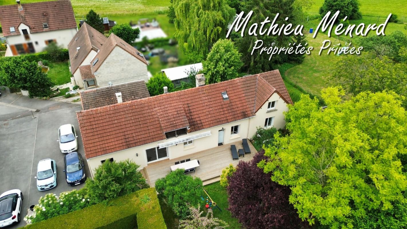 SOISSONS Maison de caractère de 140 m² avec vie de plain-pied, grand terrain et fort potentiel d'évolution 1