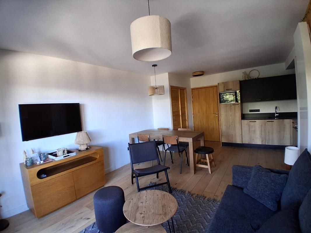 COMBLOUX Appartement Combloux 3 pièce(s) 54.3 m2 3