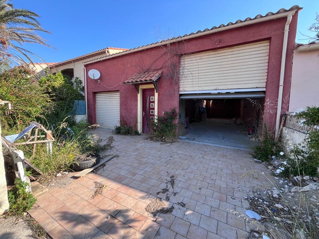 LE BARCARES Maison avec vue sur le port de 300 m² avec permis accordé pour divers projets, gros travaux et gros potentiel 4