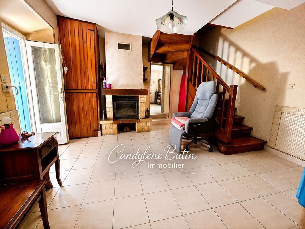 PEPIEUX Maison de village de 145 m² à rénover Fort potentiel 3