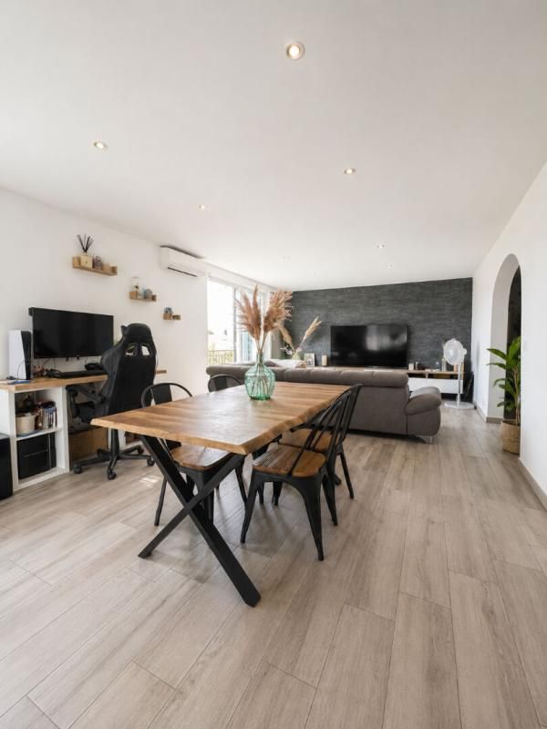 MARIGNANE Appartement Marignane 5 pièces 128 m2 2