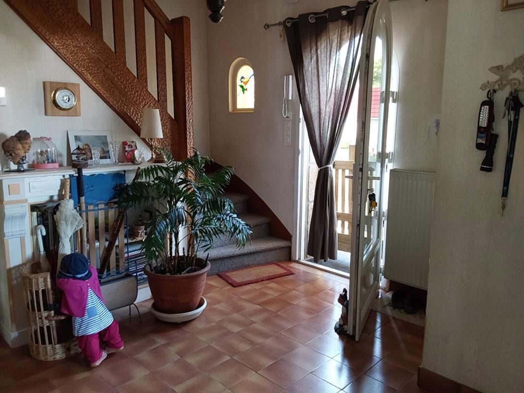 Maison Rostrenen 6 pièce(s) 145 m2