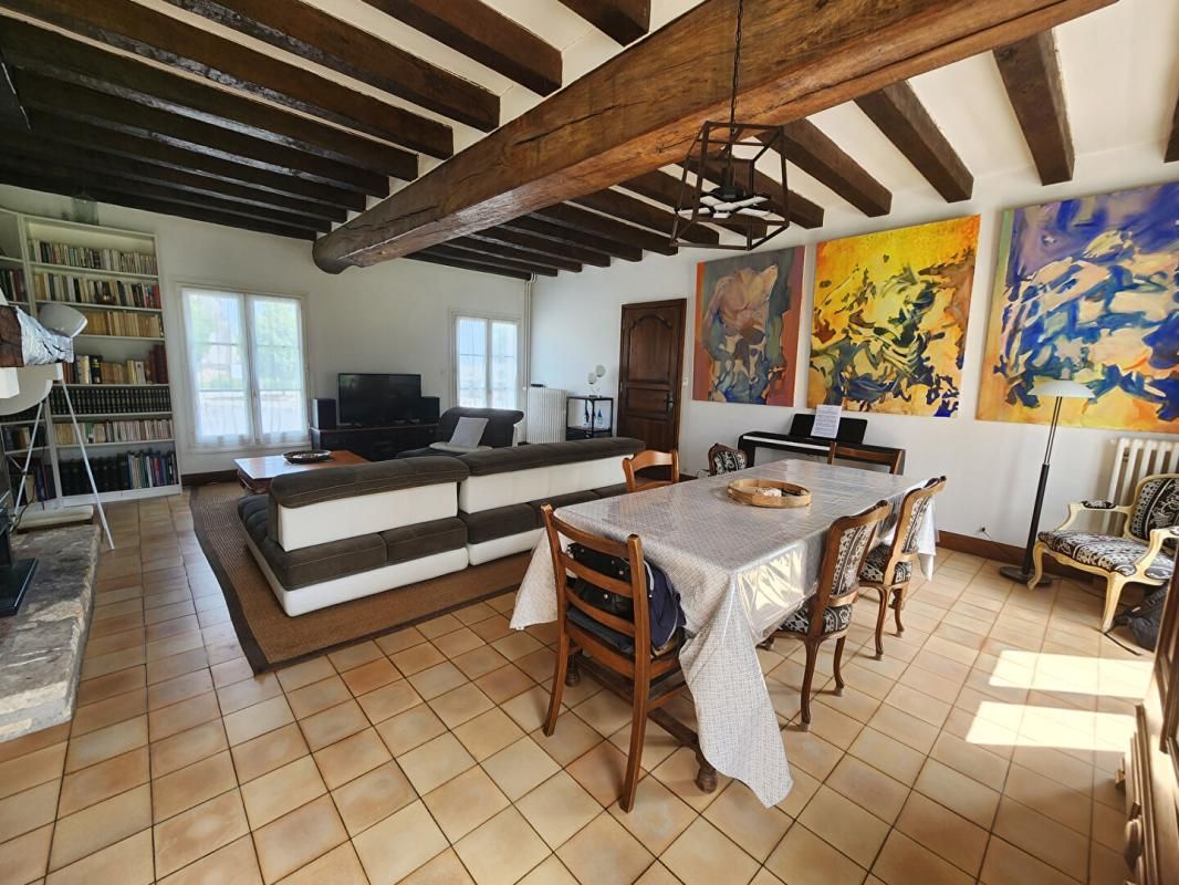 BRIDORE Maison Bridore 9 pièce(s) 225 m2 3