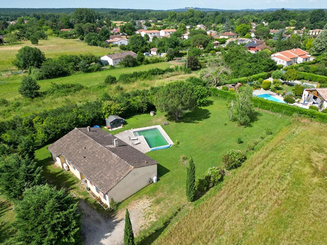 BESSIERES À VENDRE Villa  Plain-pied T4 de 92 m2 avec piscine à Bessières - 31660 4