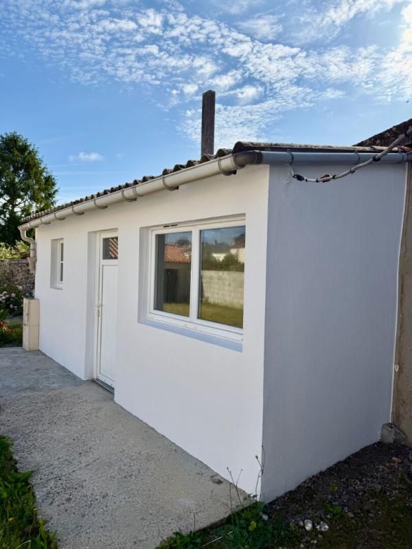 AUBIGNY-LES CLOUZEAUX Maison Aubigny Les Clouzeaux 5 pièce(s) 110 m2 4