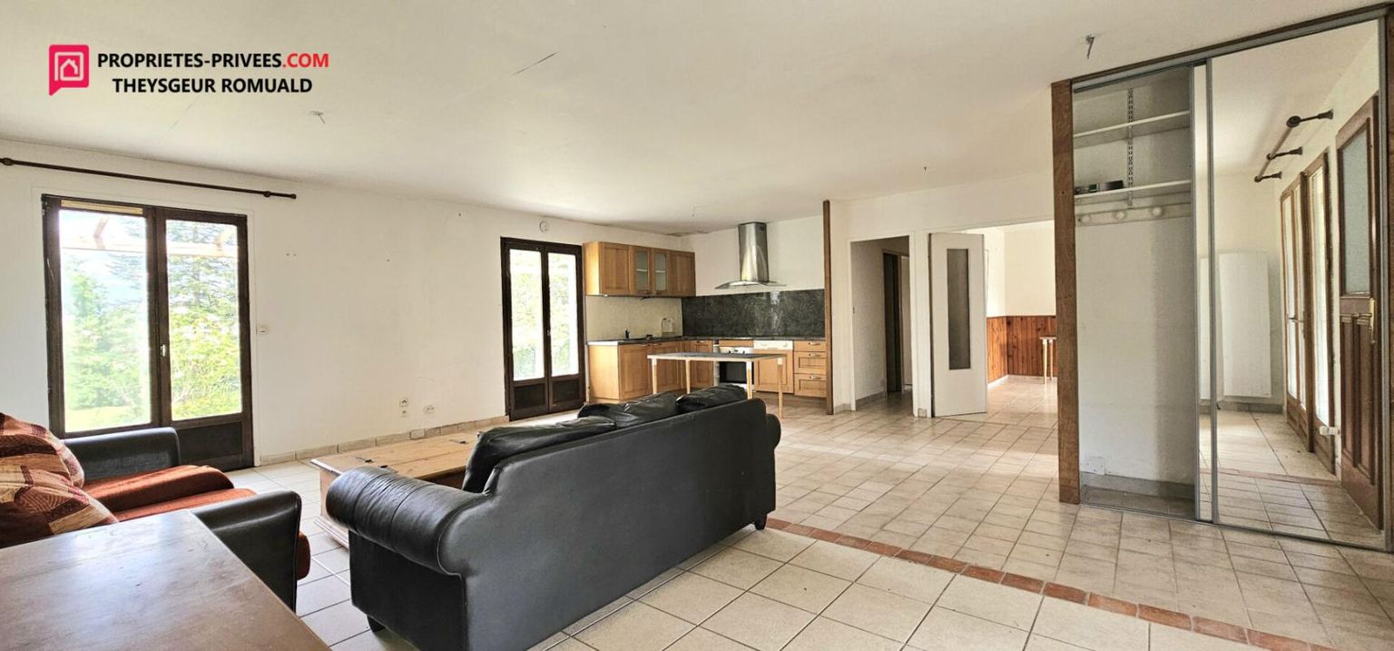 CHARNY Maison plain pied de 135 M² à Charny Oree De Puisaye 3