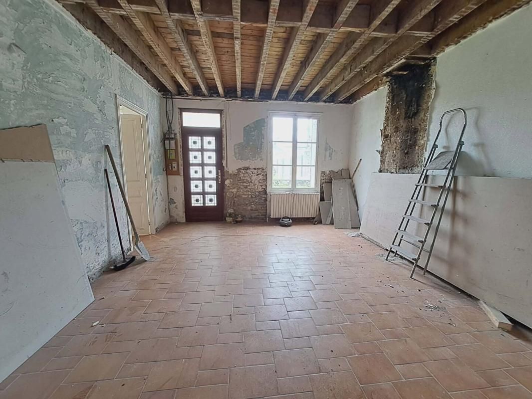 TROSLY-LOIRE Maison Trosly-Loire 80 m2 2