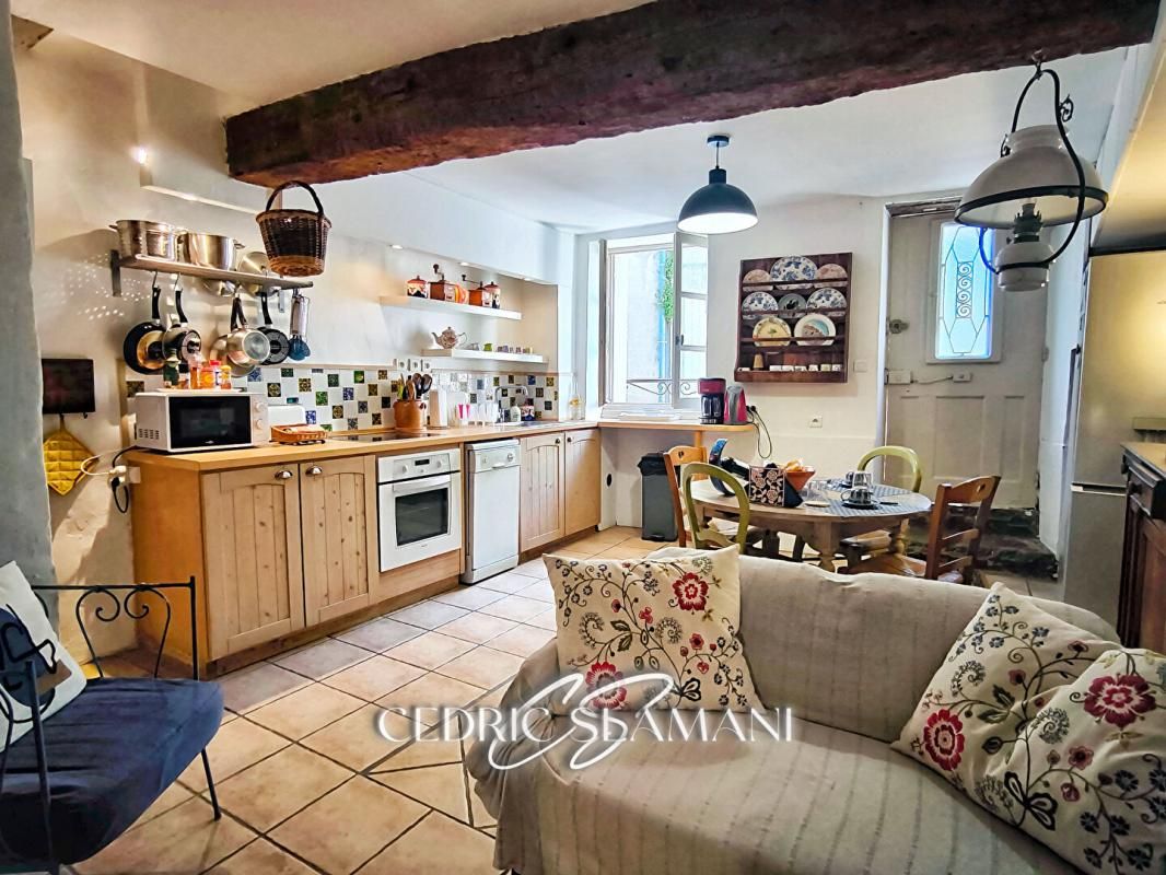 CARCASSONNE MAISON R+2 50 M2, 2 CHAMBRE, 1 BUREAU, SALON, CUISINE, GARAGE, JARDIN, TERRASSE 4