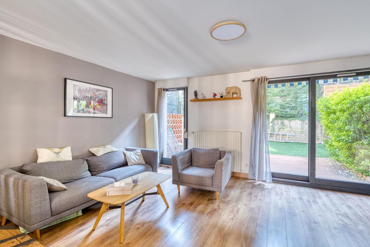 FRANCHEVILLE EXCLUSIVITE - Francheville (69) - Maison 5 pièce(s) 111 m2 2
