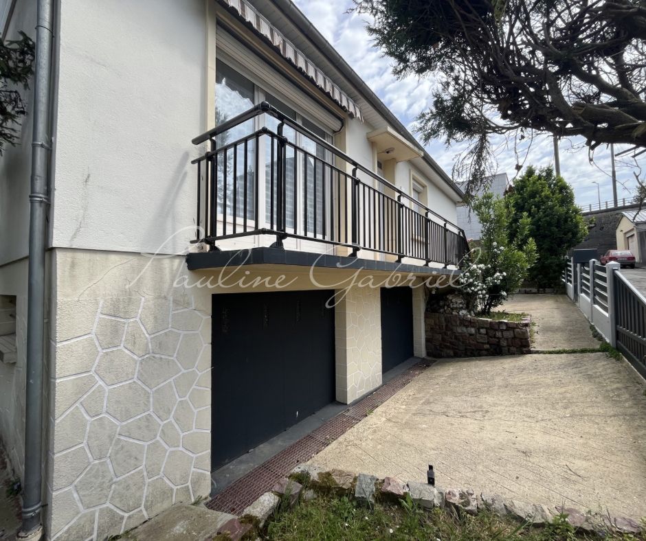 LE HAVRE Maison rénovée à Sainte-Cécile, 4 chambres, sous-sol complet, jardin 3