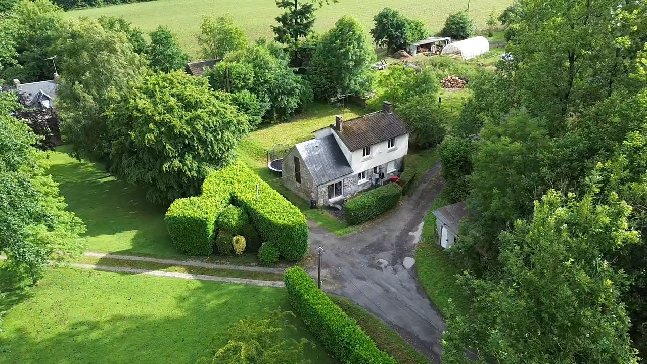 SAINT-JEAN-DES-CHAMPS Charmante maison en pierre, 3 chambres, aux portes de Granville 1