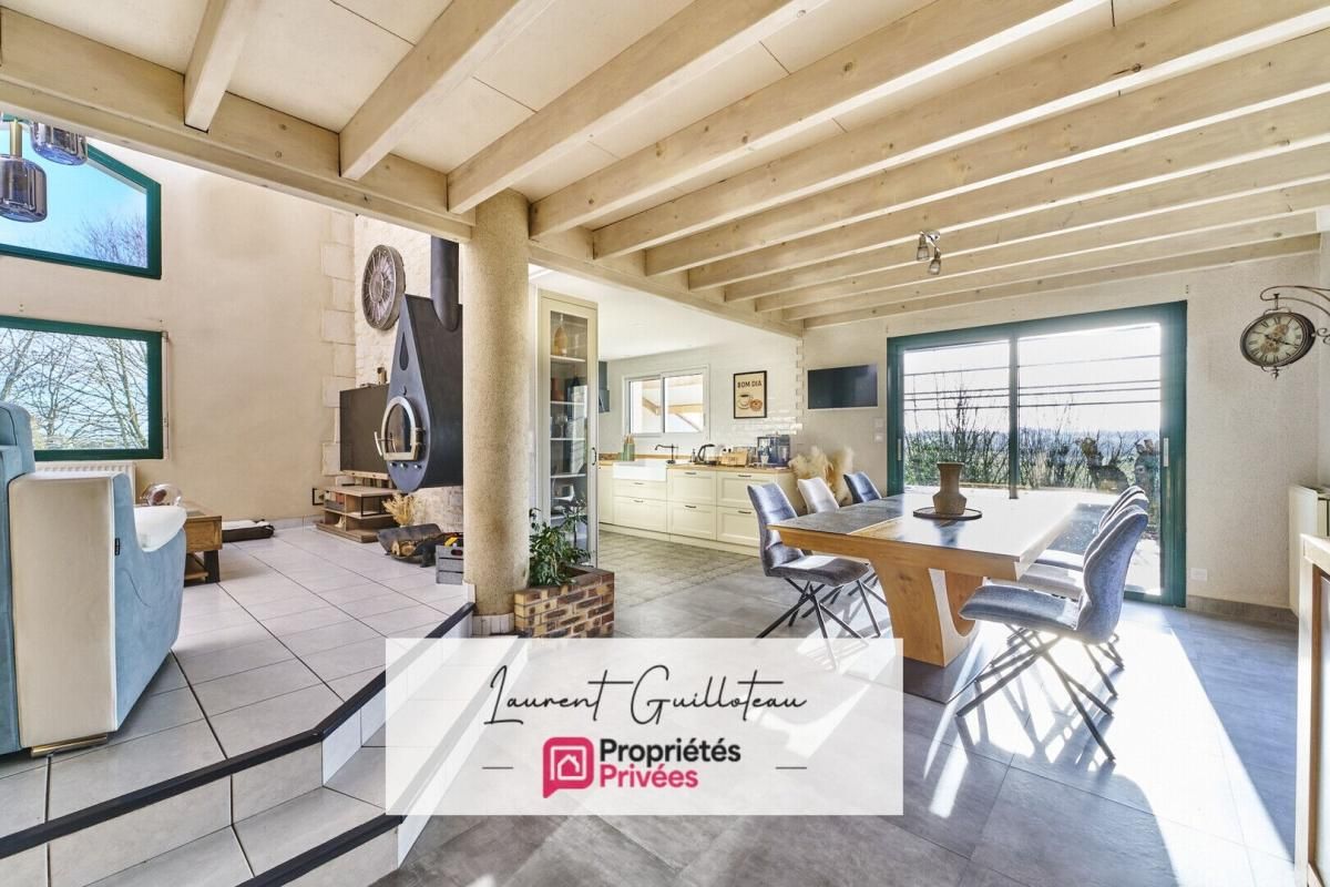 LA VERRIE Maison La Verrie 7 pièces 137 m2 1