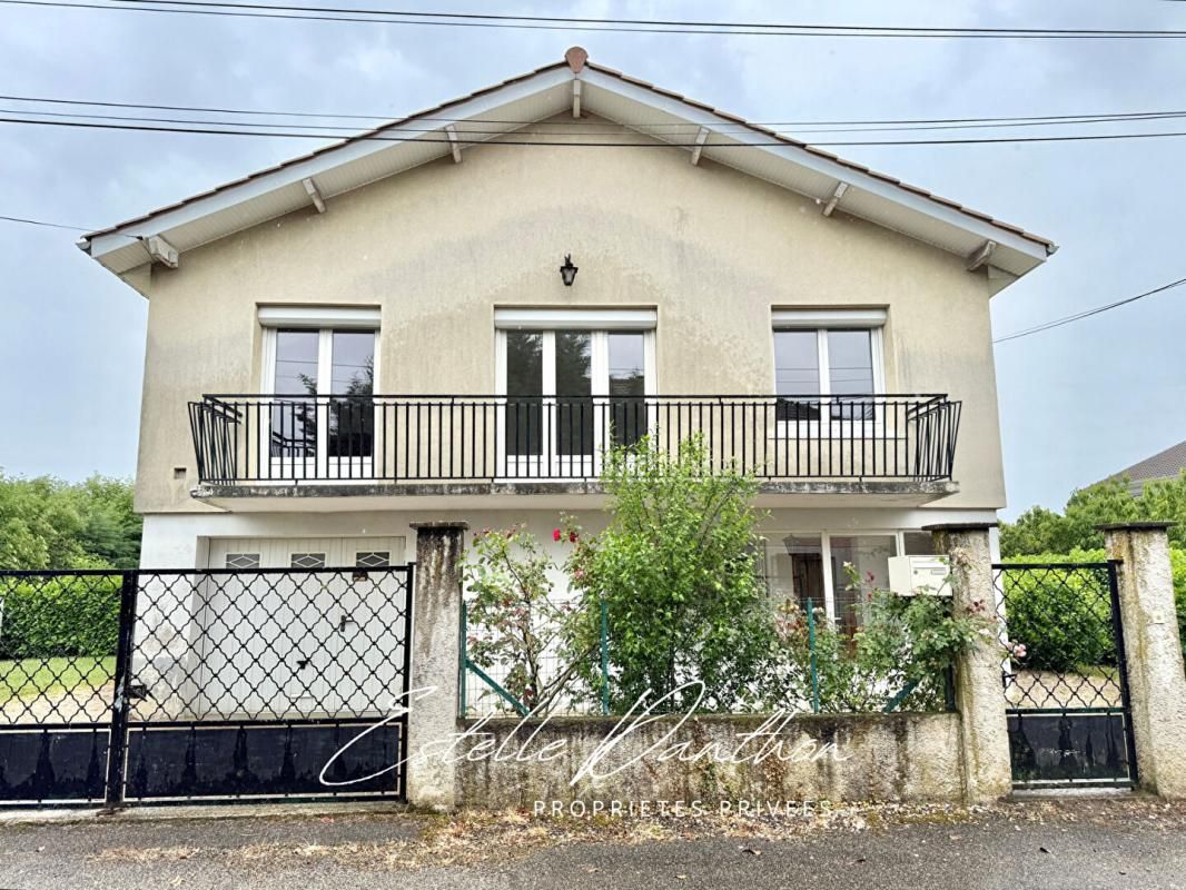 BEAUREPAIRE Maison Beaurepaire avec potentiel studio 1