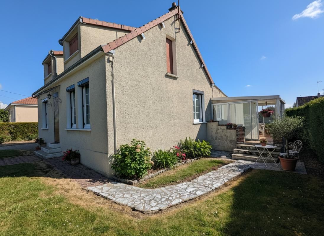 SENONCHES Maison 110m2 3 chambres Terrain 825m2 2