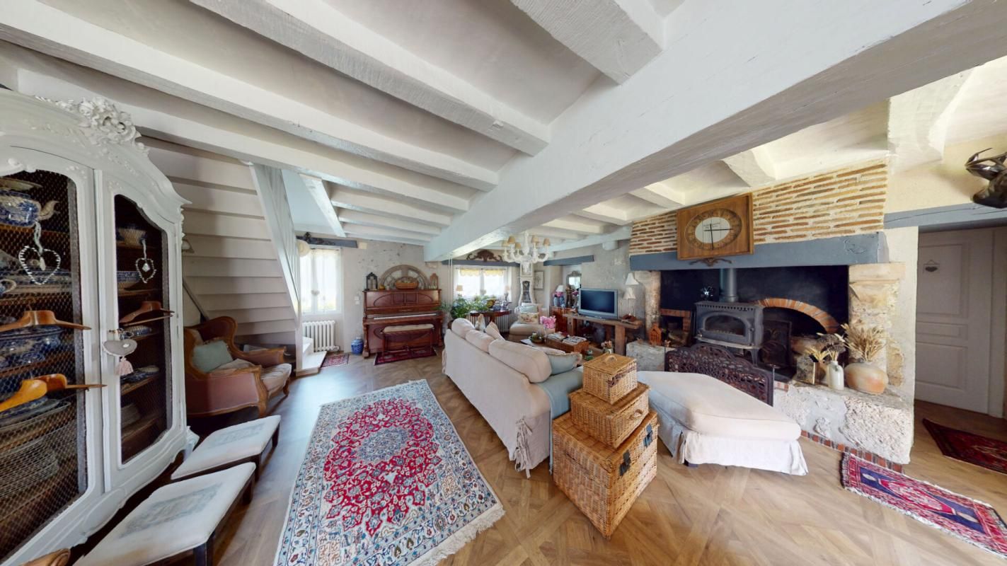 MOLINEUF Maison type longère Valencisse 2
