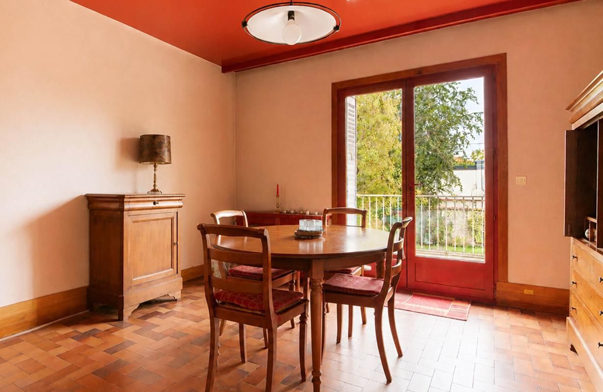 NEUILLY-PLAISANCE Maison Familiale 7 pièces 145m² Neuilly-Plaisance (93360) 3