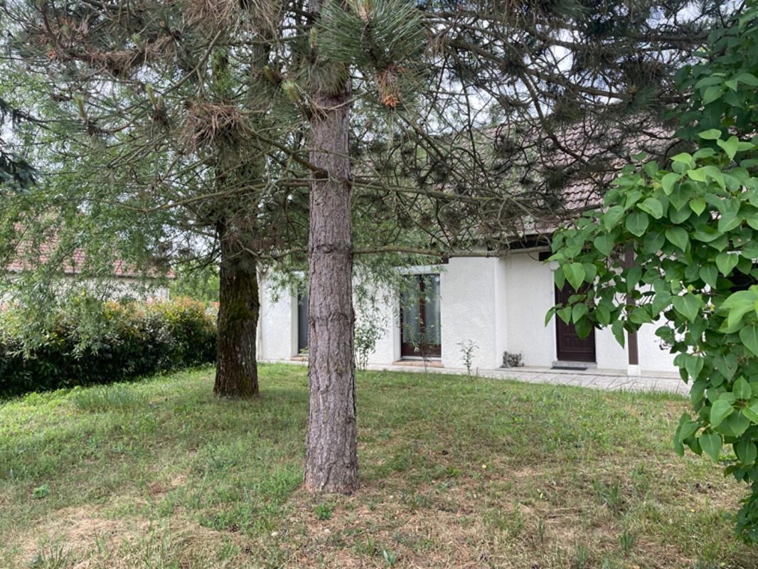 CHATILLON-SUR-LOIRE Maison Chatillon Sur Loire 7 pièce(s) 127.87 m2 1
