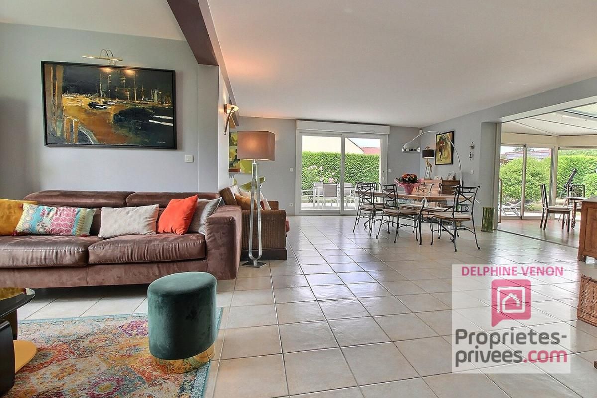 CHATEAUNEUF-SUR-LOIRE Maison 5 chambres sur un terrain de 1530 m² à Châteauneuf Sur Loire à 2 pas des bords de loire 3