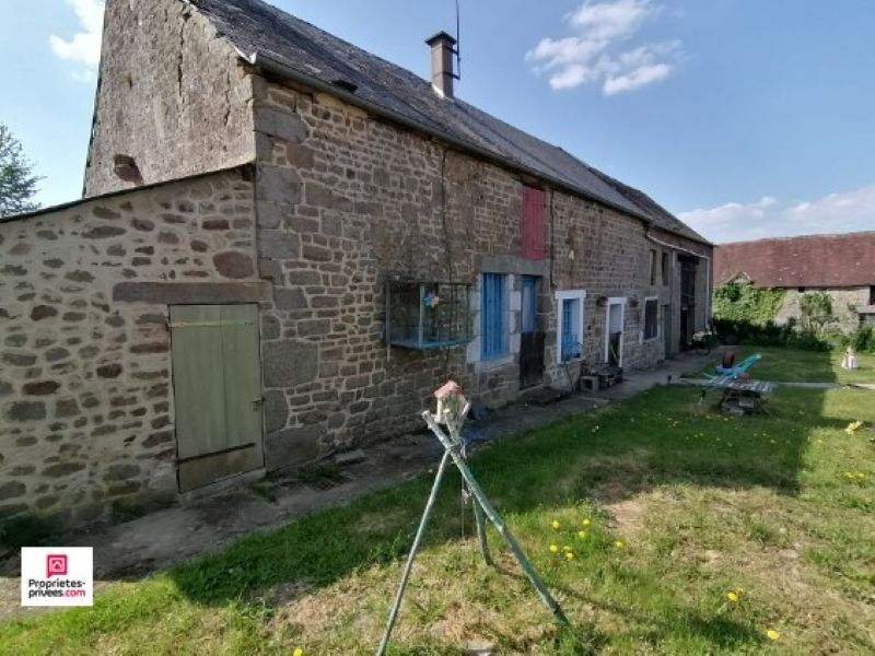 LE MENIL-SCELLEUR 61320 LE MENIL SCELLEUR , Fermette longère à restaurer, 70 m2 environ, 1 chambre, PRIX 32 990 honoraires 13,76% inclus à la charge de l'acquéreur, soit 29 000 hors honoraires 3