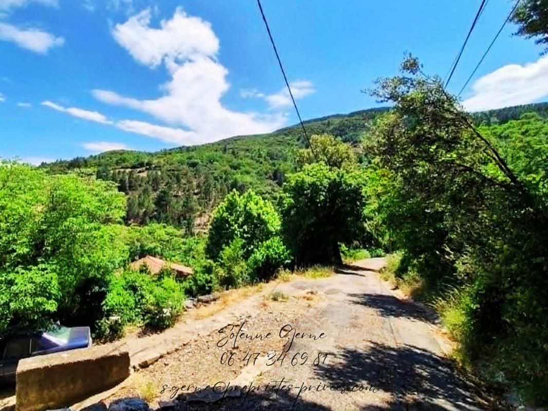 ROQUEBRUN Remise de 135 m² 3