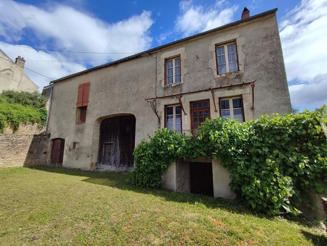 FONTENAY-PRES-VEZELAY Maison Fontenay Près Vézelay 4 pièces 88 m2 2