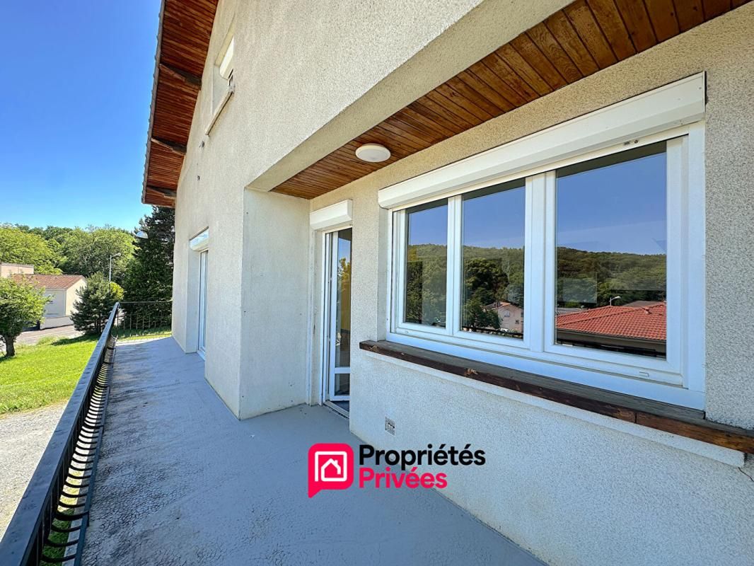 NOHANENT Maison 7 pièces 180 m2 sur terrain 469 m2 3