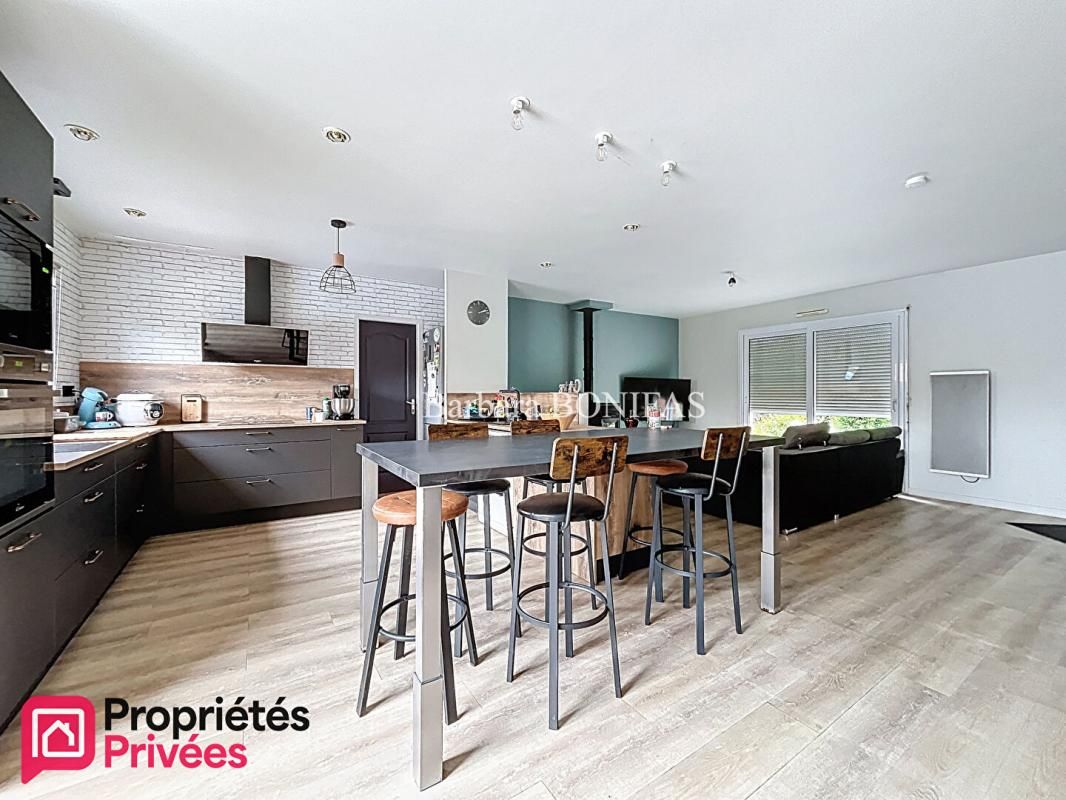 SAINT-SULPICE-LA-POINTE Maison Saint Sulpice La Pointe 7 pièces 143 m2 4