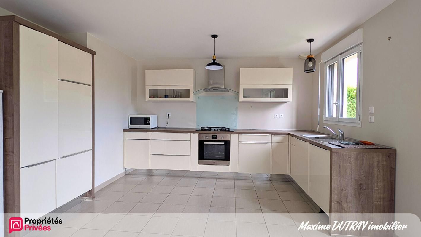 CINQ-MARS-LA-PILE Maison 5 pièces 128m² 4