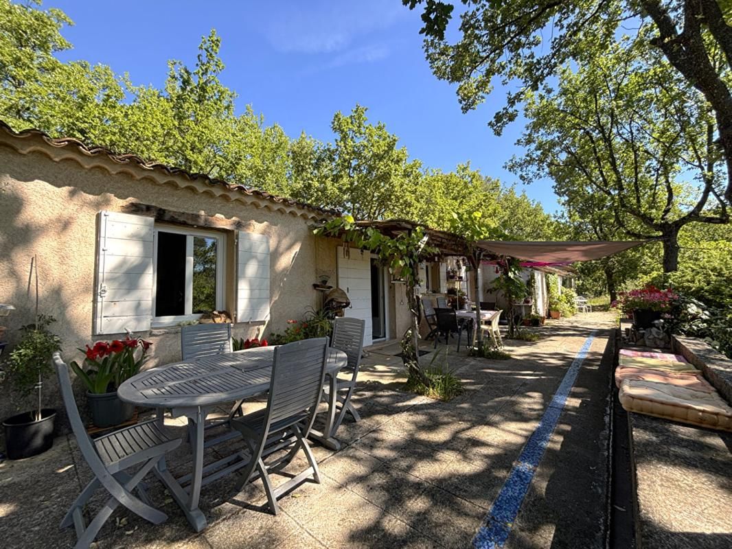 FAYENCE PROPRIÉTÉ DE CHARME AU COEUR DE LA NATURE 1
