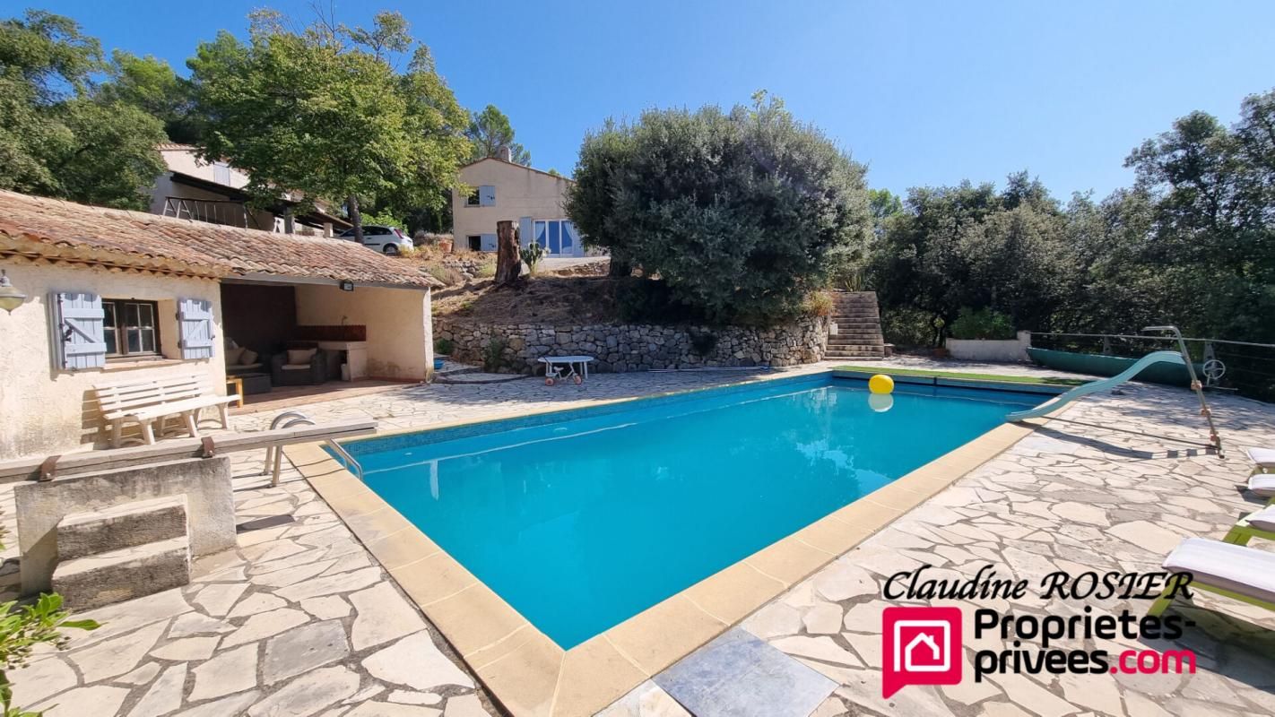 PIGNANS Pignans maison 10 pièce(s) 225 m2 + annexe 233 m² et piscine 2