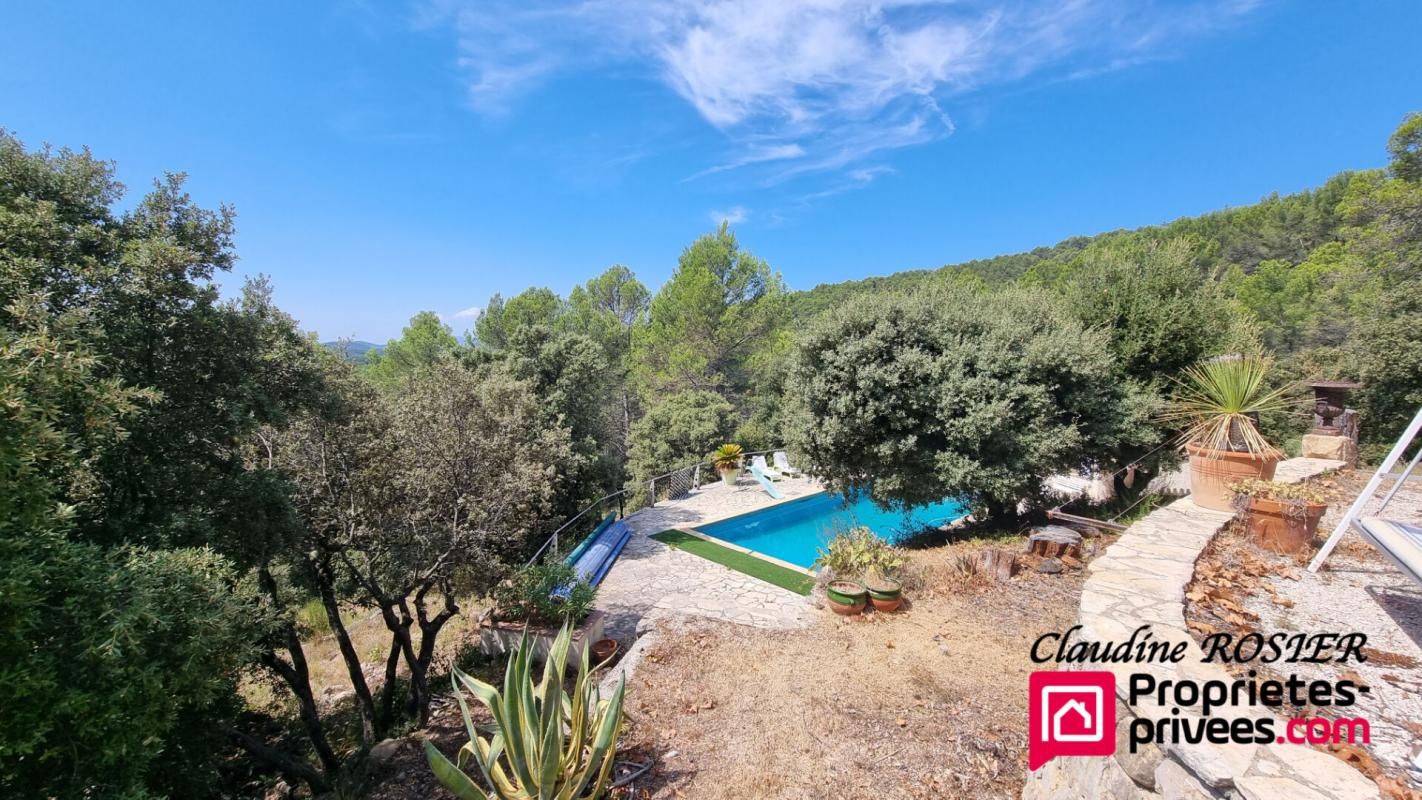 PIGNANS Pignans maison 10 pièce(s) 225 m2 + annexe 233 m² et piscine 3