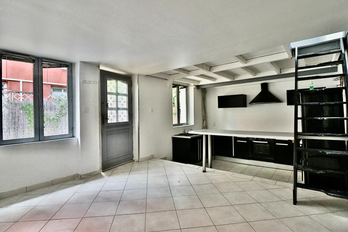 VILLEURBANNE Appartement Villeurbanne 2 pièce(s) 31 m2 3