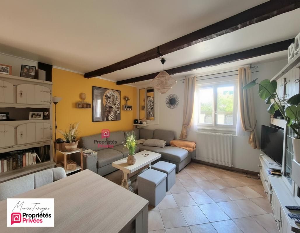 SEVRAN Maison individuelle avec jardin sans vis-à-vis, 5 chambres,  stationnement privatif et tramway à 5 minutes." 2