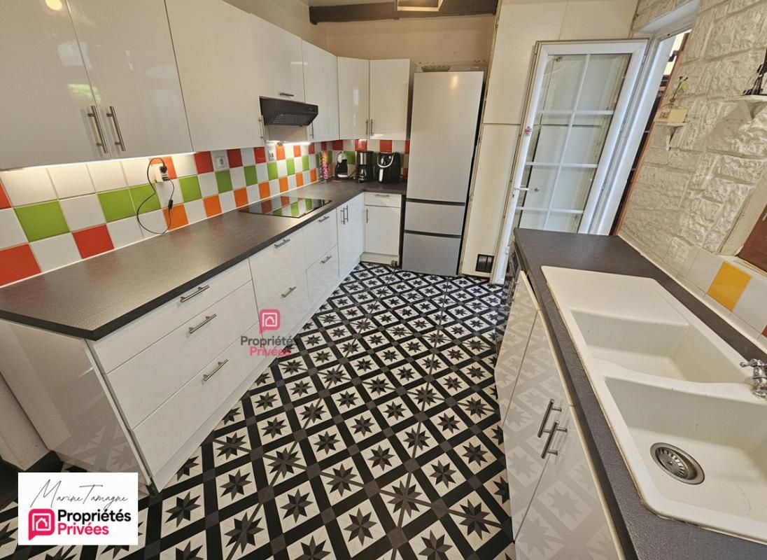 SEVRAN Maison individuelle avec jardin sans vis-à-vis, 5 chambres,  stationnement privatif et tramway à 5 minutes." 4