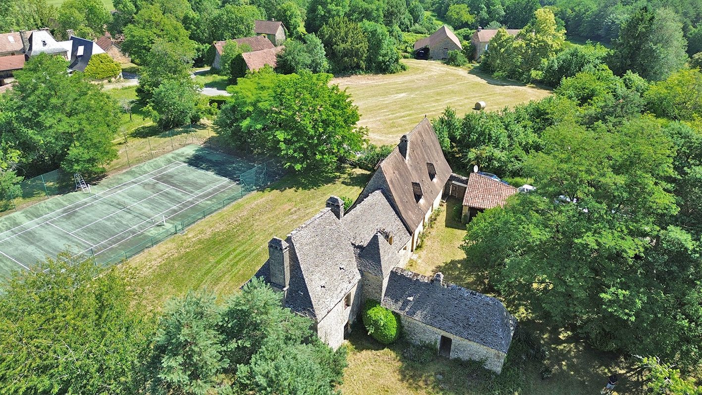 MONTIGNAC Propriété de caractère de 213 m2 2