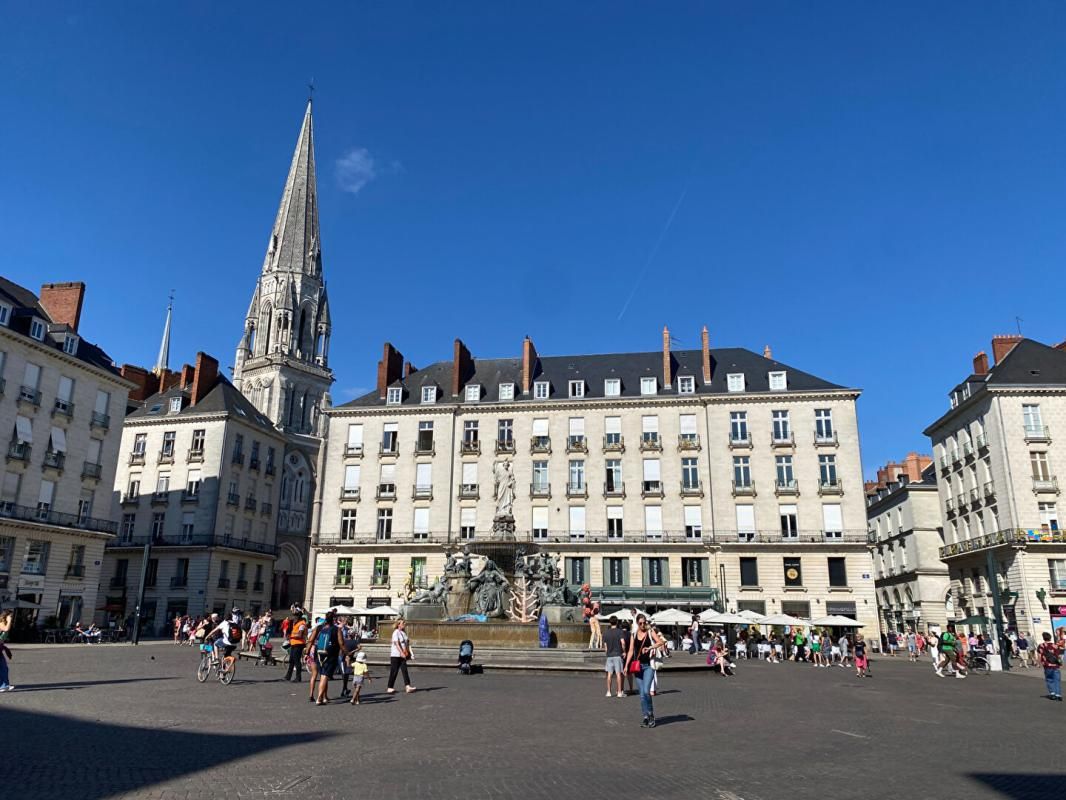 NANTES EXCLUSIVITE - 44000 NANTES A VENDRE FONDS DE COMMERCE COIFFURE 2