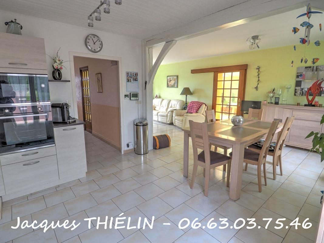 BLOU Maison de plain-pied 112 m² ? Prête à vivre, 3 chambres, grande dépendance et cadre campagne à 5 min de Longué-Jumelles 4