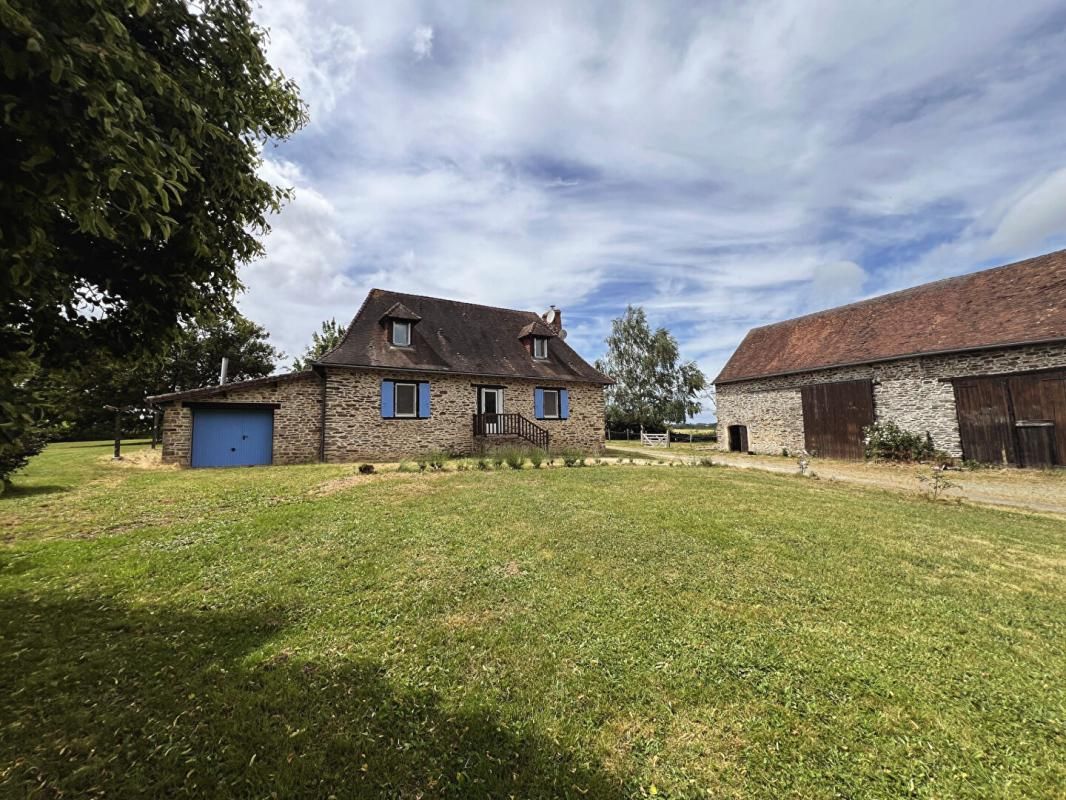 JUMILHAC-LE-GRAND Propriete equestre à Jumilhac Le Grand 1