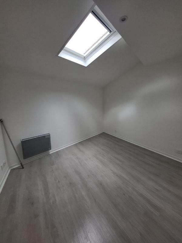 PERIGUEUX APPARTEMENT 3 PIECES 4