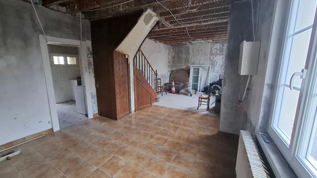LA RIVIERE-SAINT-SAUVEUR Maison de ville 4
