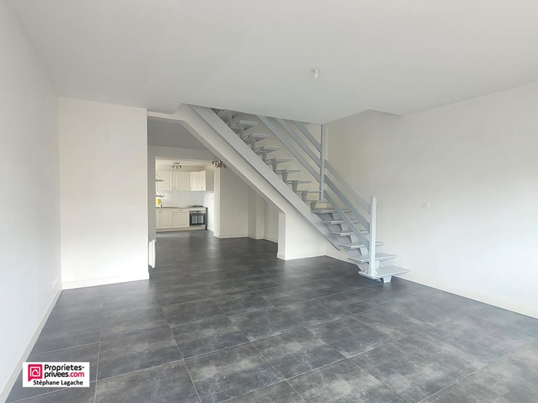 OURTON Maison Ourton 5 pièce(s) 95 m2 avec cour et garage 2