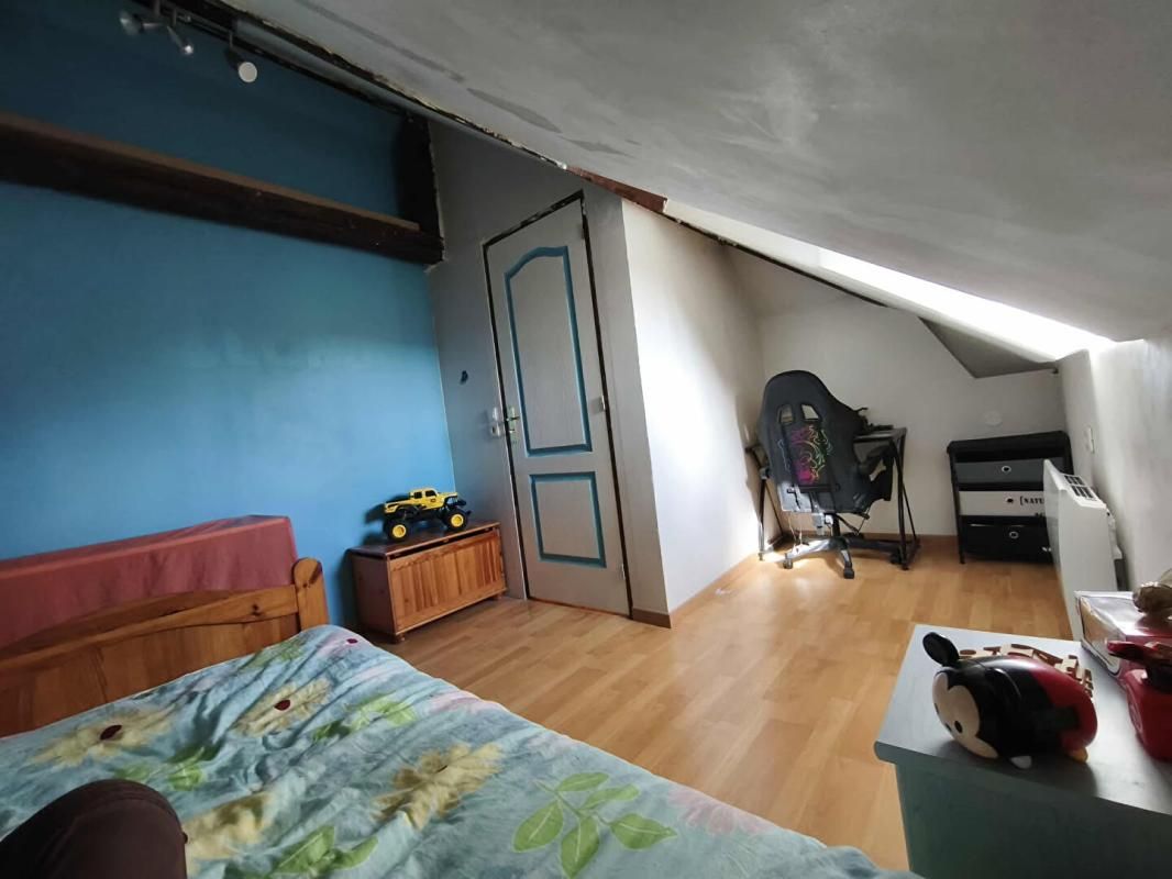 OISSEL Maison Oissel Sur Seine 4 pièce(s) 59 m2 4