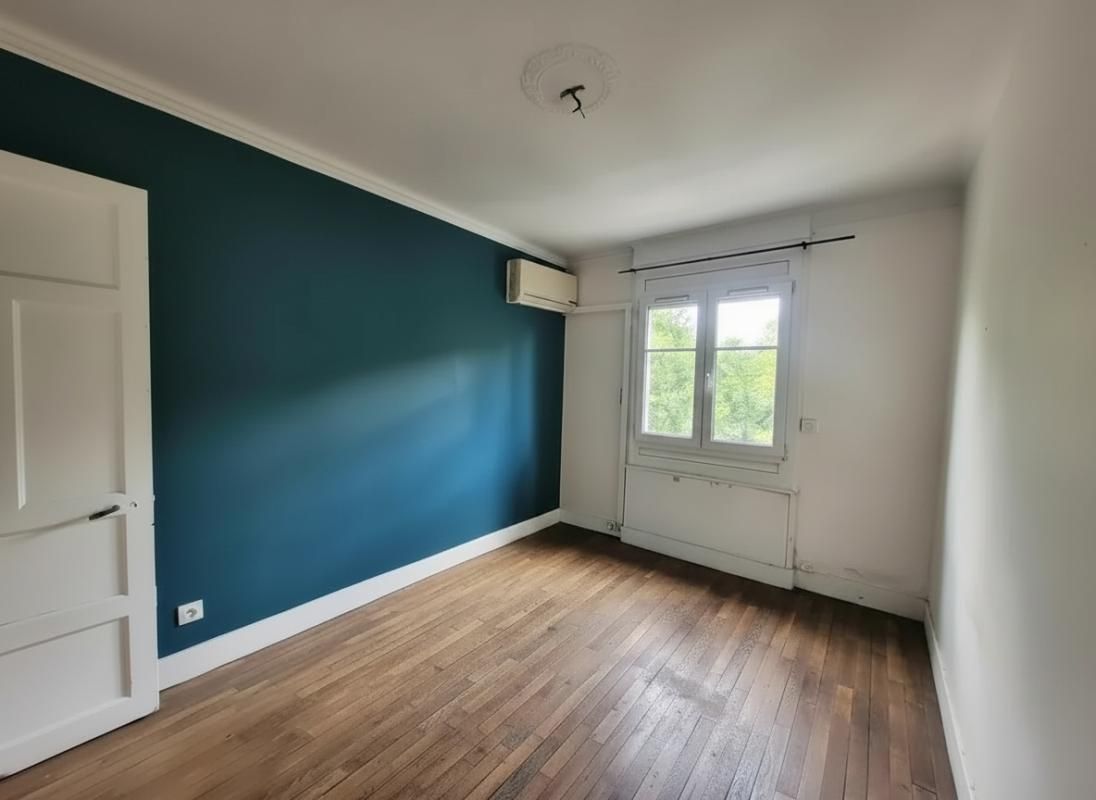 GENNEVILLIERS Appartement Gennevilliers 2 pièce(s) 31.69 m2 2