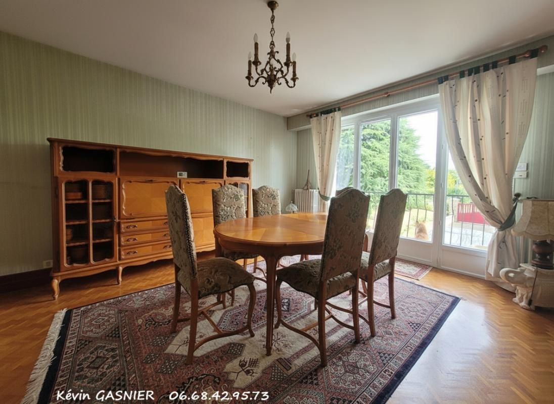 LINARS LINARS (16730) : Maison de 136m2 + 2 garages 4