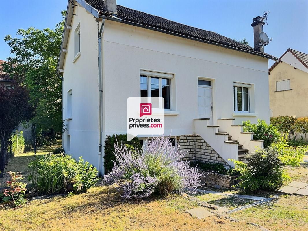 Maison T5 d'env. 113m2 avec 4 ch. grand garage fermé et joli jardin ombragé au calme sur PERIGUEUX (24000)