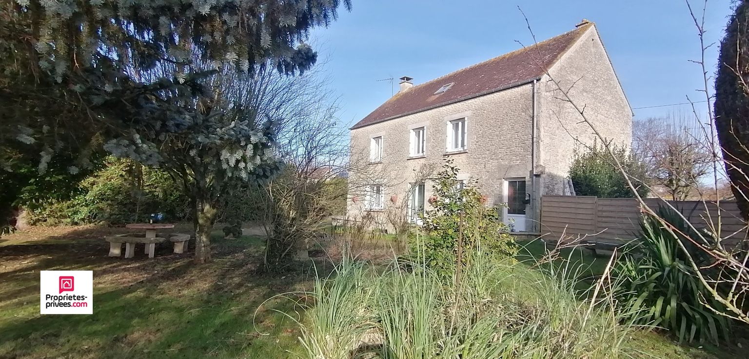 OCCAGNES OCCAGNES 61200 , maison 6 pièces 150 m2 environ, 3 grandes chambres, 1 bureau, PRIX 175 000 honoraires 4,79% inclus à la charge de l'acquéreur soit 167 000 net vendeur 1