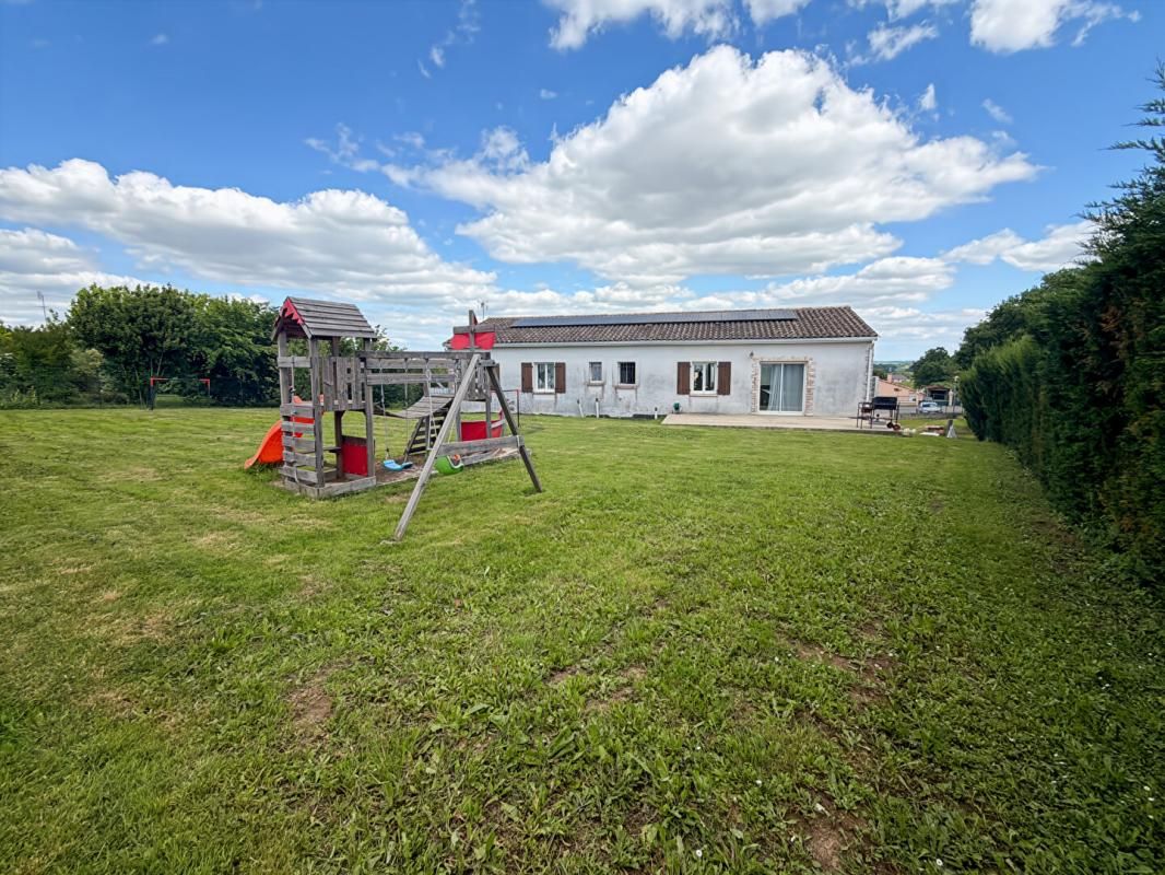 CASTELVIEL Maison Castelviel 5 pièce(s) 128 m2 3