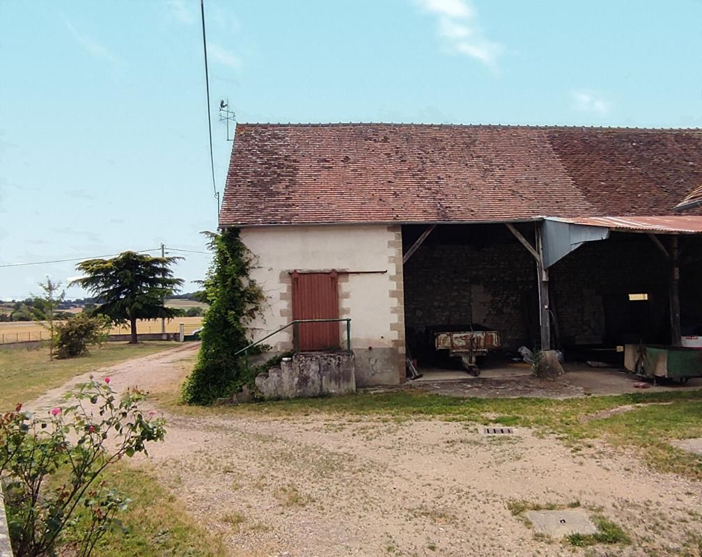 CHAMBON Maison de pays  4 pièces 85 m2 grandes dépendances 3