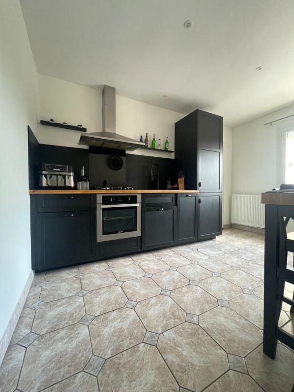 OUILLY-LE-VICOMTE 14100 Ouilly le Vicomte Maison 5 pièces avec jardin 279 000 Euros 3