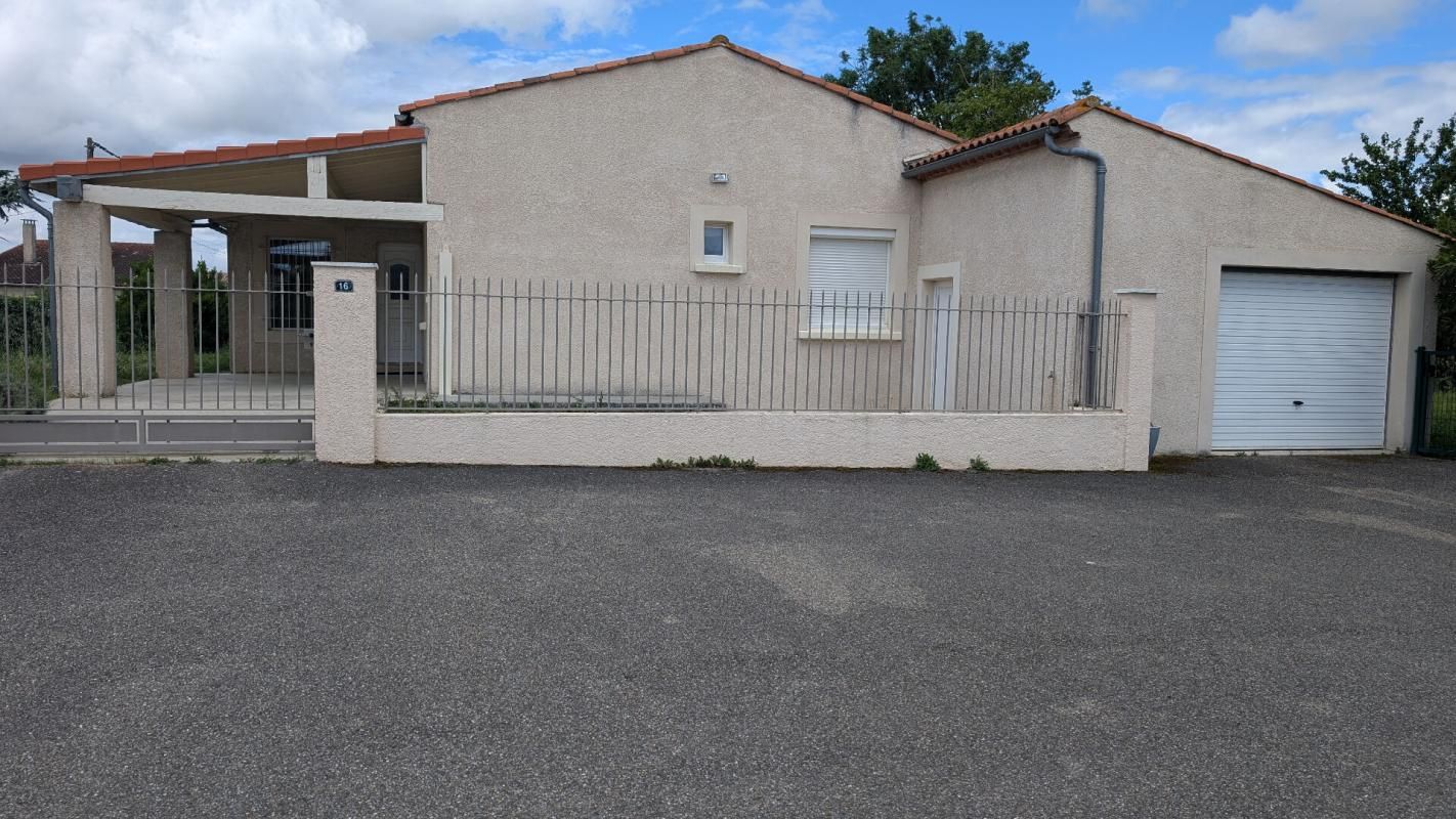 CASTELNAUDARY Villa T5 de 110 m2 avec vues panoramiques Pyrénées et Montagne Noire 2